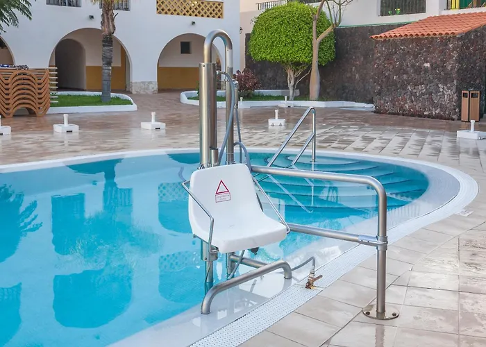 Sunset Harbour Club 4*