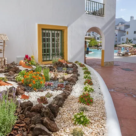Sunset Harbour Club 3* Адехе