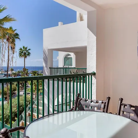 Sunset Harbour Club Aparthotel 4*