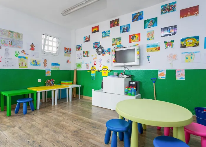 Aparthotel Sunset Harbour Club 4*