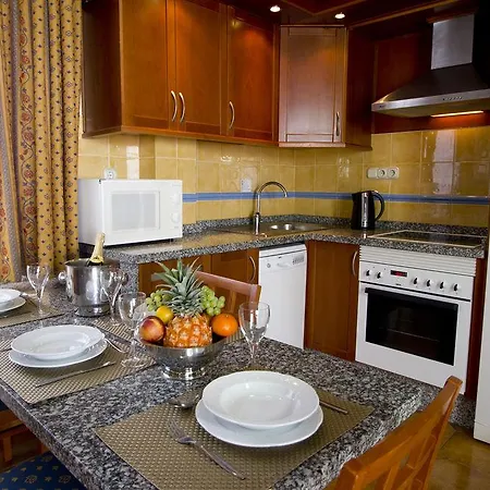 Aparthotel Sunset Harbour Club