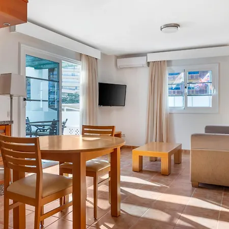 日落港俱乐部钻石度假公寓 公寓式酒店 阿德耶