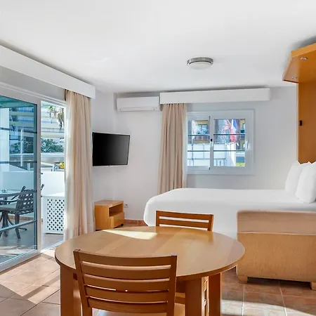 日落港俱乐部钻石度假公寓 4*