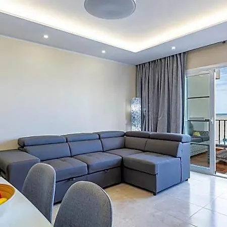 Sunset Harbour Club Aparthotel 4*
