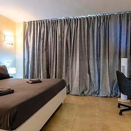 Sunset Harbour Club 4*