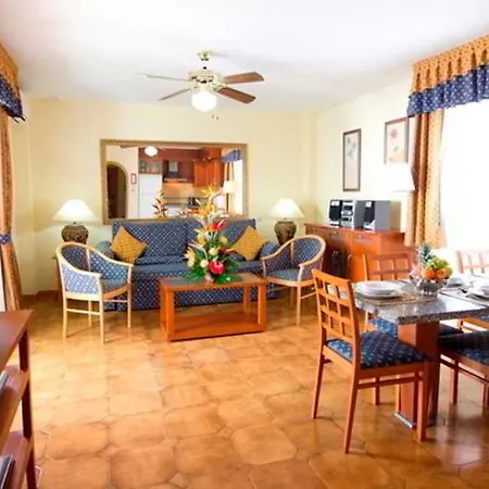 日落港俱乐部钻石度假公寓