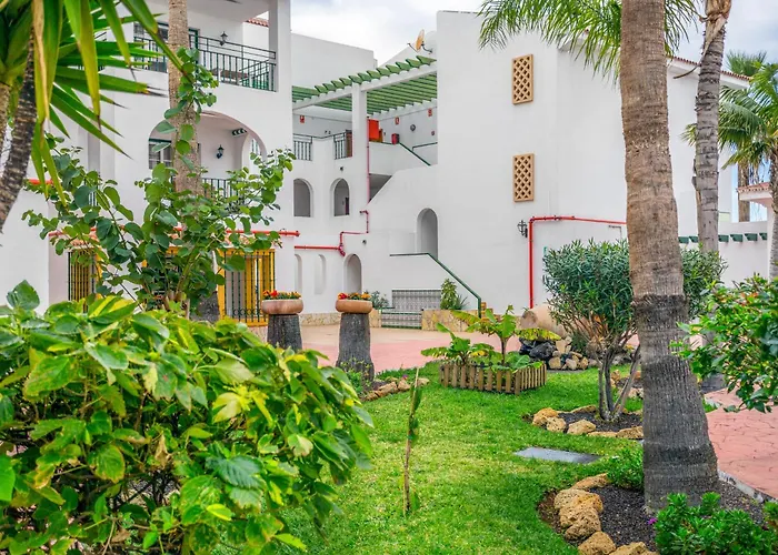 Aparthotel Sunset Harbour Club 4*