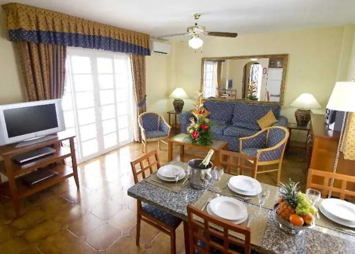 Sunset Harbour Club Aparthotel