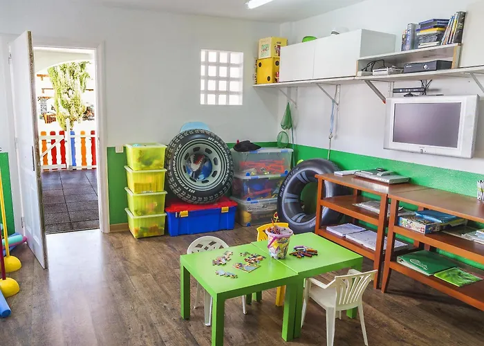 Sunset Harbour Club 4*